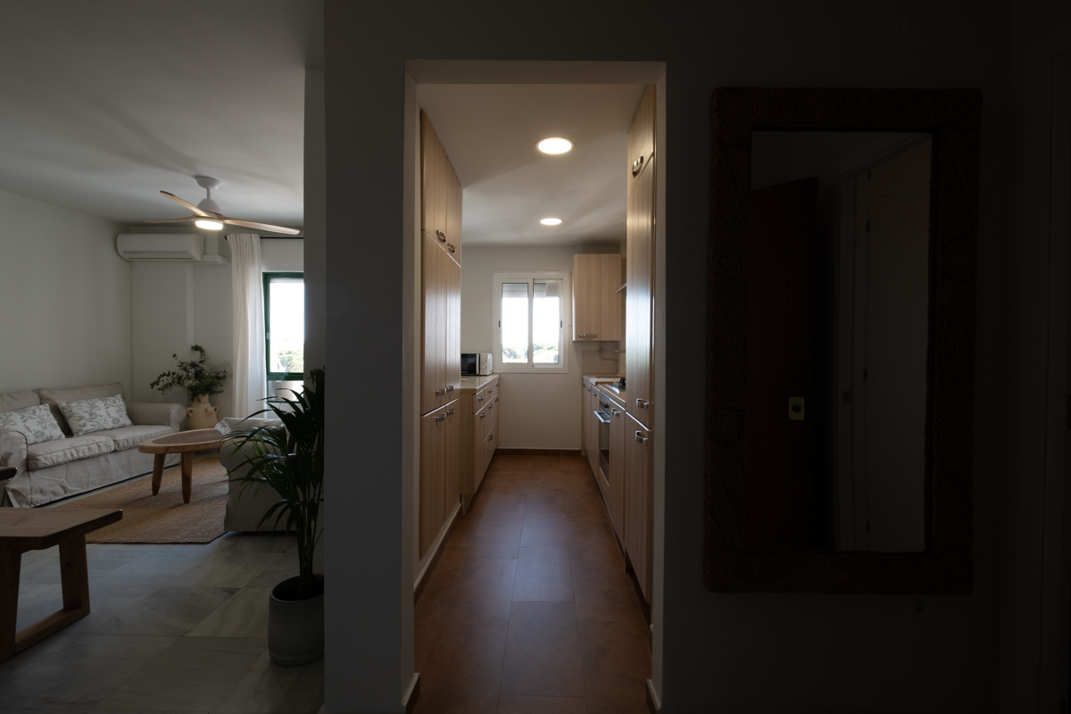 fotografia oscura de cocina ejemplo de mala imagen en anuncio de idealista